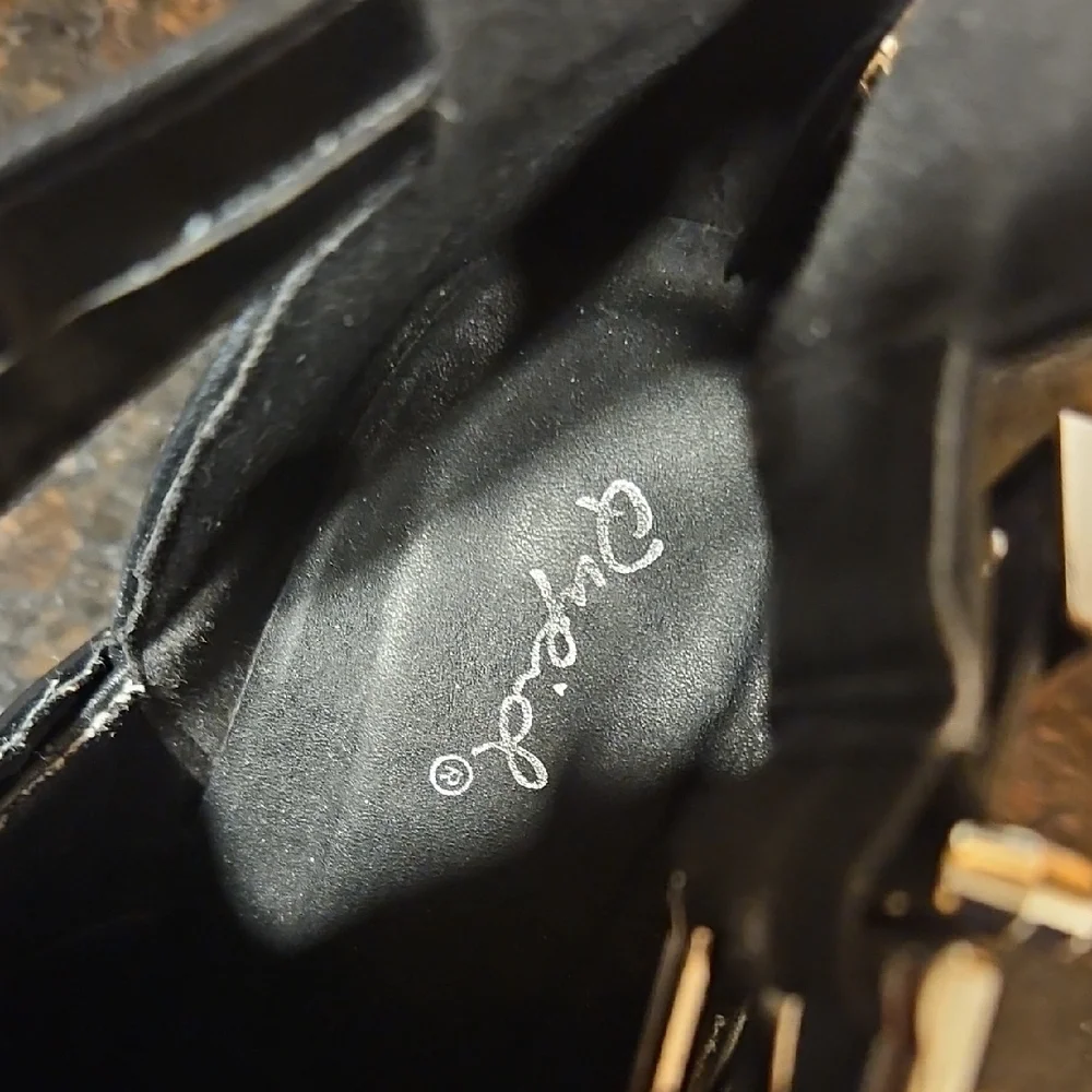 Qupid Black Buckle Ankle Booties - Picture 2 of 9